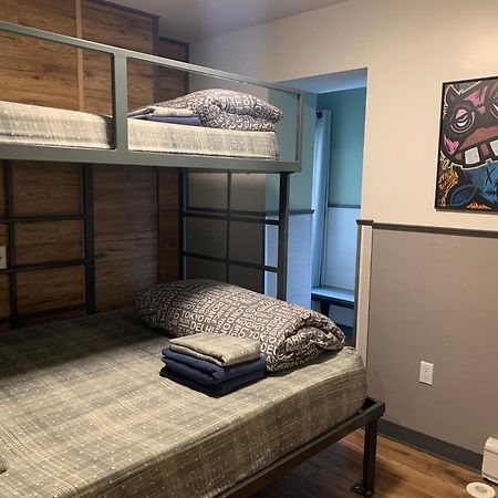 Jasper Downtown Hostel Екстериор снимка