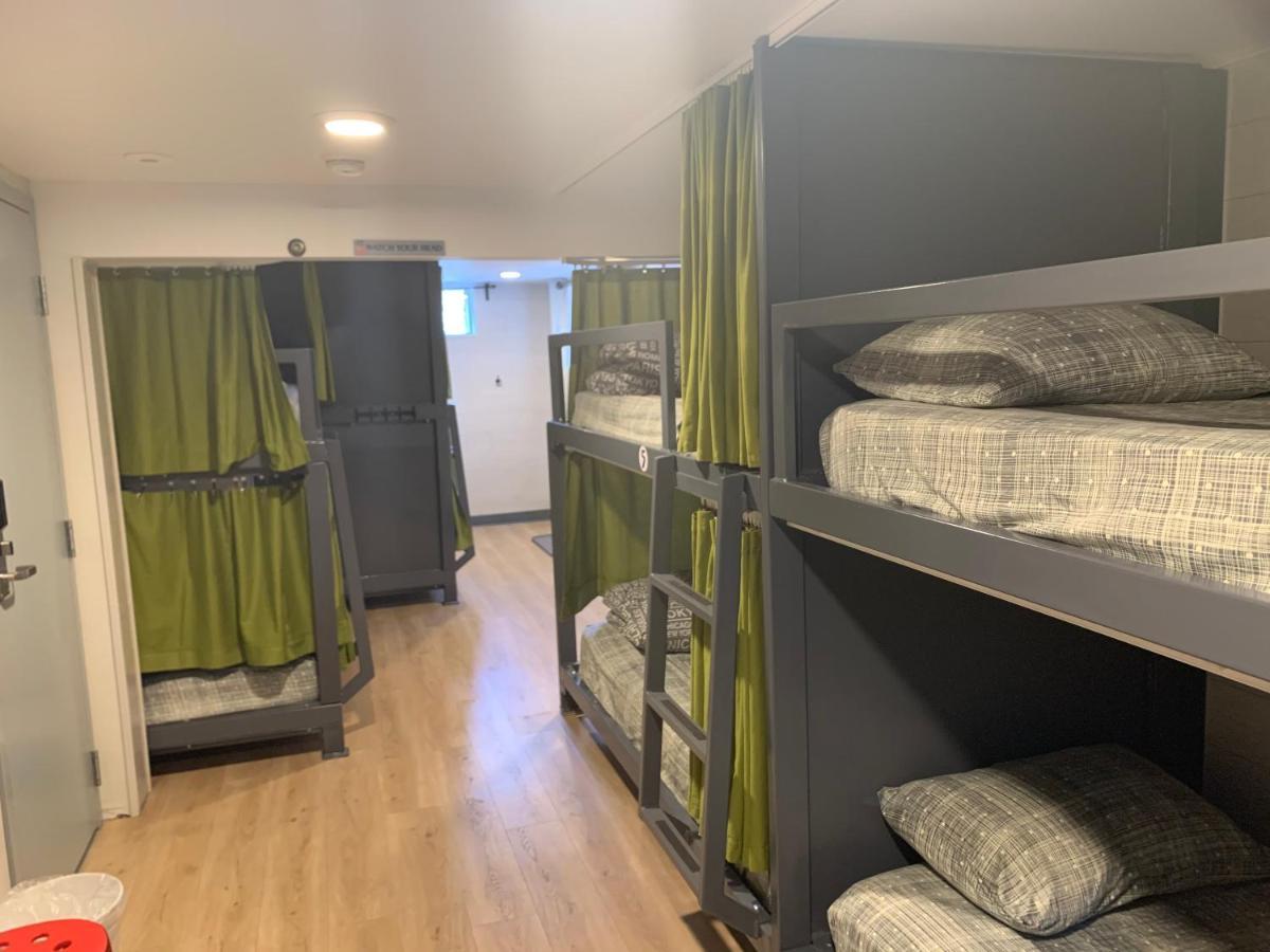Jasper Downtown Hostel Екстериор снимка