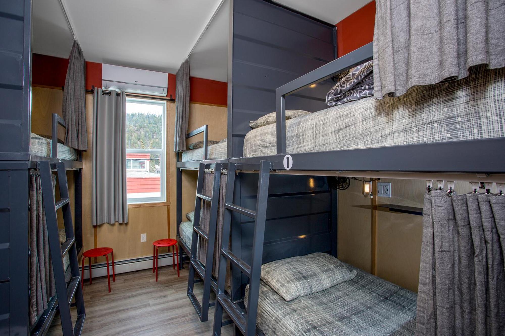 Jasper Downtown Hostel Екстериор снимка